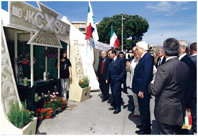 Sergio-Mattarella_Presidente-della-Repubblica-696x479.jpg